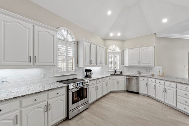 707 Twin Creeks Drive, Allen, TX 75013
