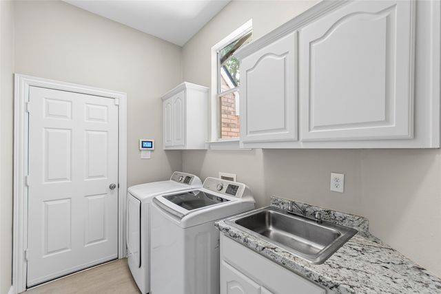 707 Twin Creeks Drive, Allen, TX 75013