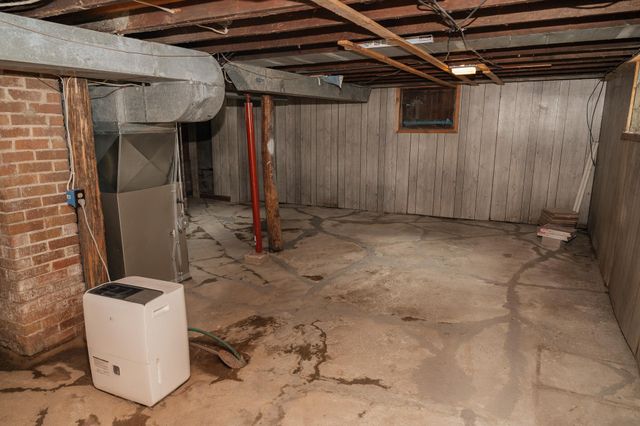 223 W 10th Street, Fairmont, MN 56031