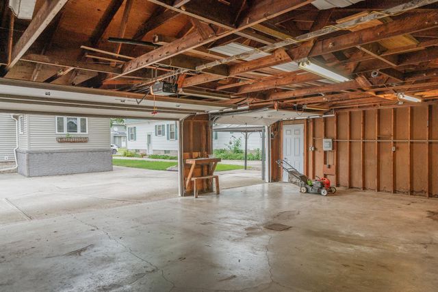 223 W 10th Street, Fairmont, MN 56031