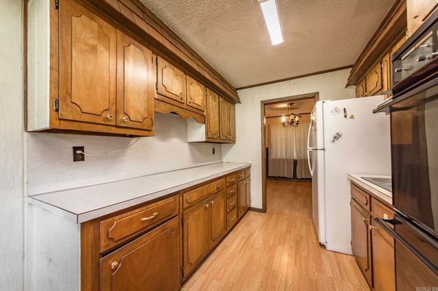 479 Foster Chapel Rd, Searcy, AR 72143