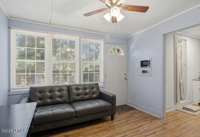 437 Laurens Avenue, Fairfax, SC 29827