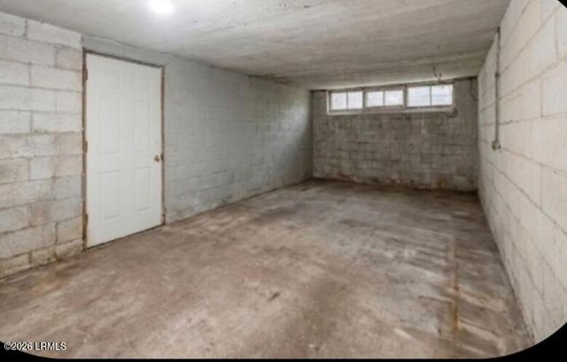 437 Laurens Avenue, Fairfax, SC 29827