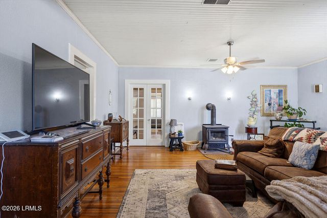437 Laurens Avenue, Fairfax, SC 29827