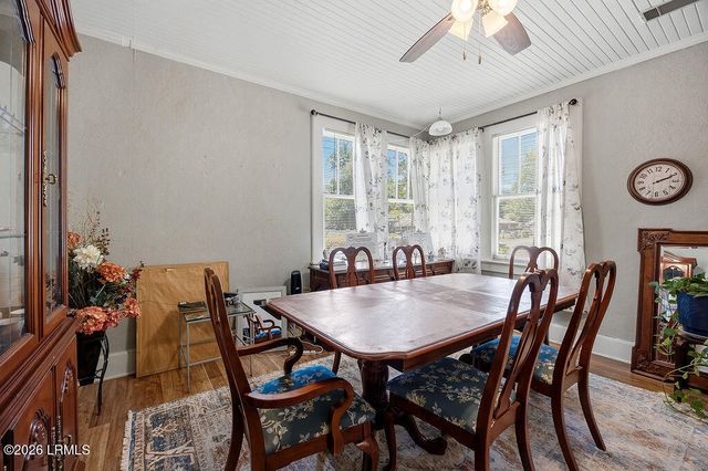 437 Laurens Avenue, Fairfax, SC 29827