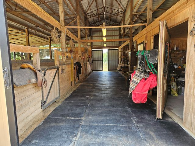 1226 County Road 243, Collinsville, TX 76233