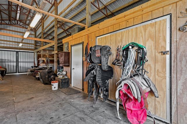 1226 County Road 243, Collinsville, TX 76233