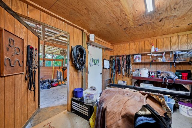 1226 County Road 243, Collinsville, TX 76233