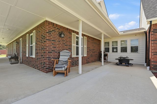 1226 County Road 243, Collinsville, TX 76233