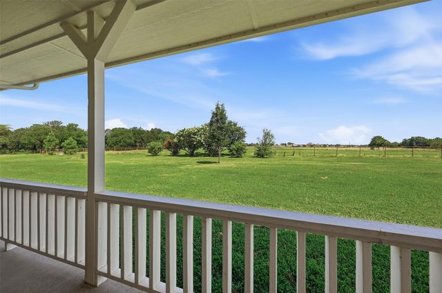 1226 County Road 243, Collinsville, TX 76233