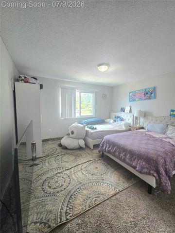 5251 Highland Road 214, Waterford Charter Township, MI 48327