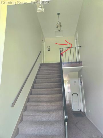 5251 Highland Road 214, Waterford Charter Township, MI 48327