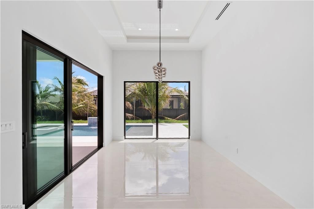 Image 33 of property listing at 3702 ceitus PKWY, Cape Coral, FL 33991