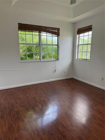 551 NE 21st Terrace, Homestead, FL 33033