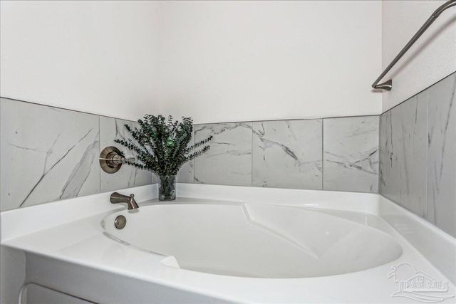 7061 Beulah Rd, Pensacola, FL 32526