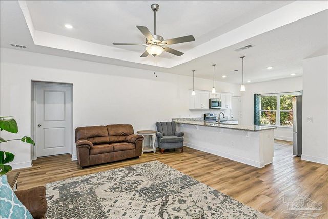 7061 Beulah Rd, Pensacola, FL 32526