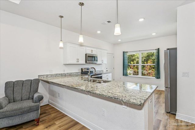 7061 Beulah Rd, Pensacola, FL 32526