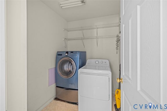 7632 Old Track Ln, Mechanicsville, VA 23111