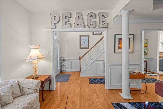 7632 Old Track Ln, Mechanicsville, VA 23111