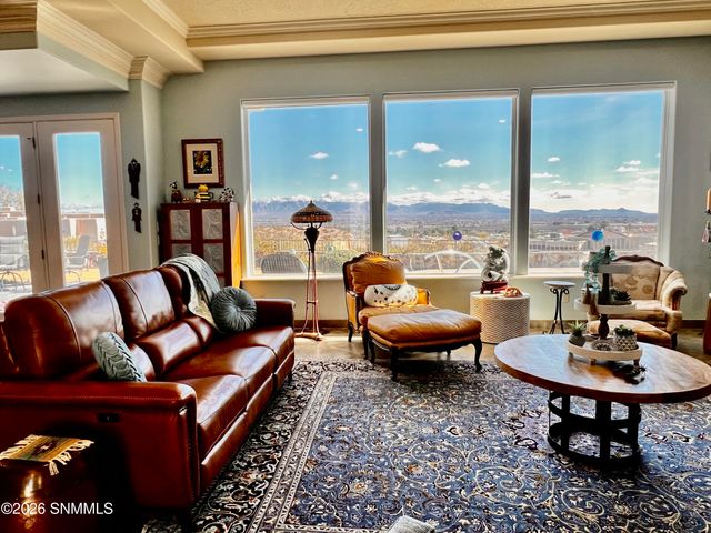 6720 Bright View Road, Las Cruces, NM 88007