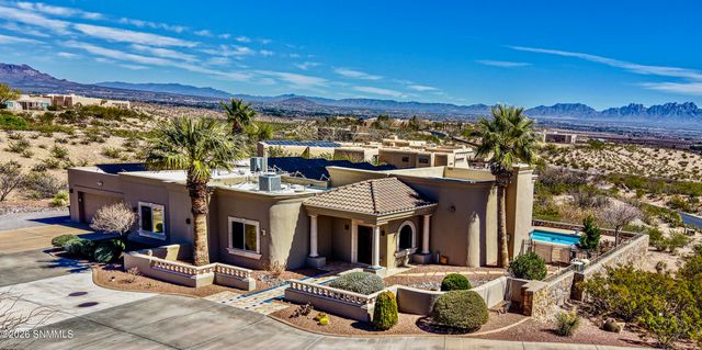 6720 Bright View Road, Las Cruces, NM 88007