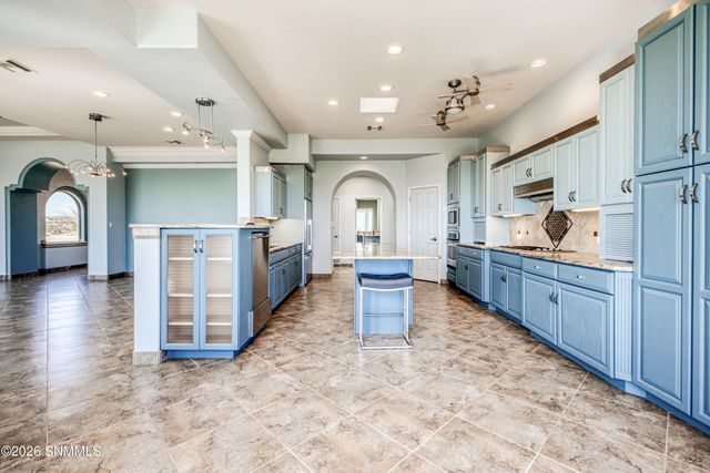 6720 Bright View Road, Las Cruces, NM 88007