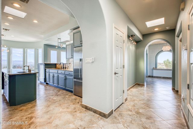 6720 Bright View Road, Las Cruces, NM 88007