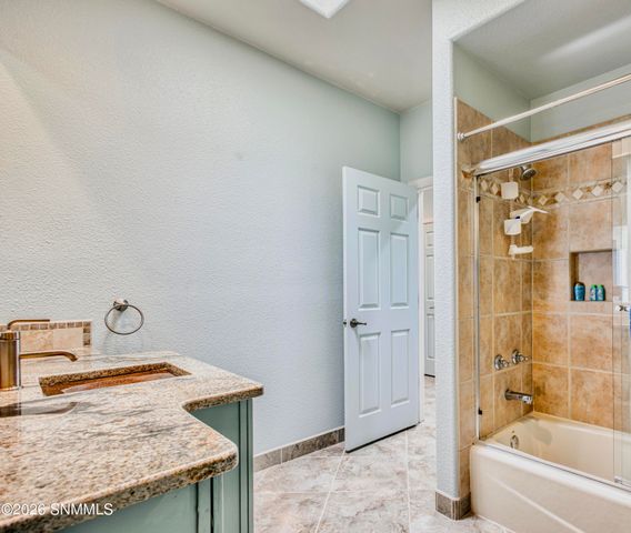 6720 Bright View Road, Las Cruces, NM 88007