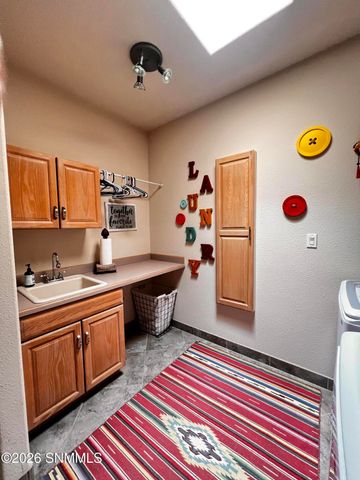 6720 Bright View Road, Las Cruces, NM 88007