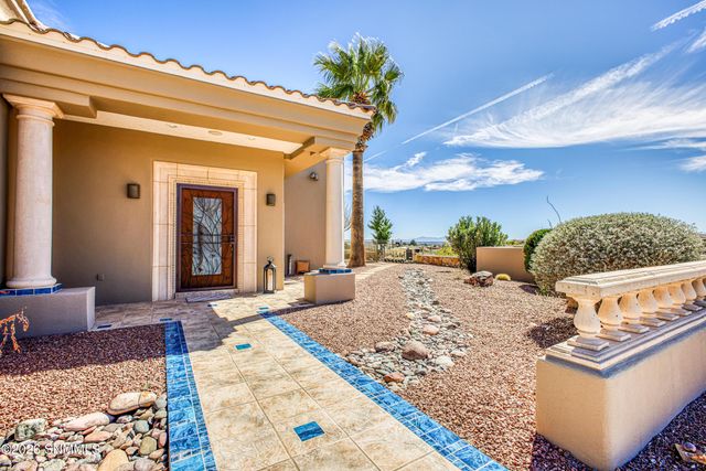 6720 Bright View Road, Las Cruces, NM 88007