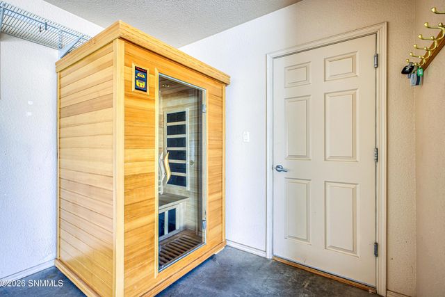 6720 Bright View Road, Las Cruces, NM 88007