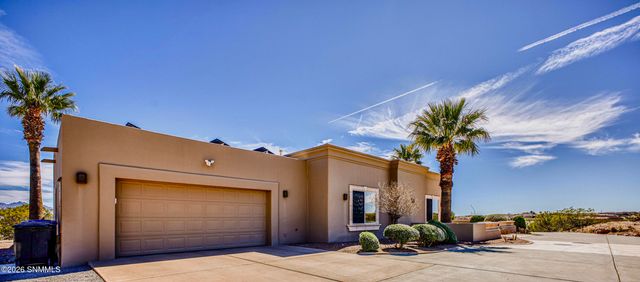6720 Bright View Road, Las Cruces, NM 88007