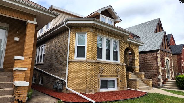 2950 N Lowell Avenue, Chicago, IL 60641