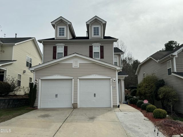 4028 Remington Oaks Circle, Cary, NC 27519