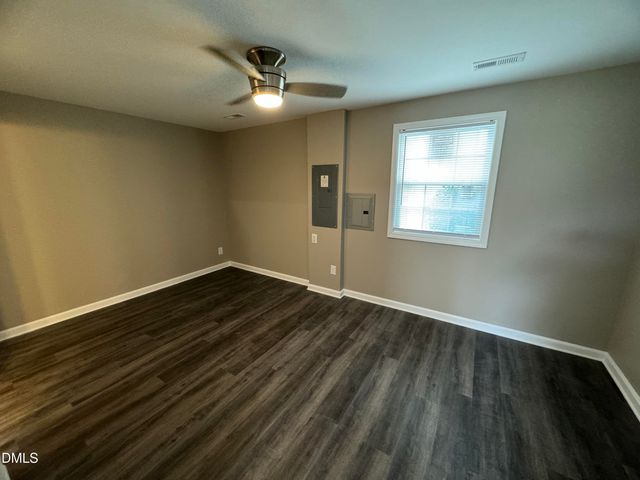 4028 Remington Oaks Circle, Cary, NC 27519