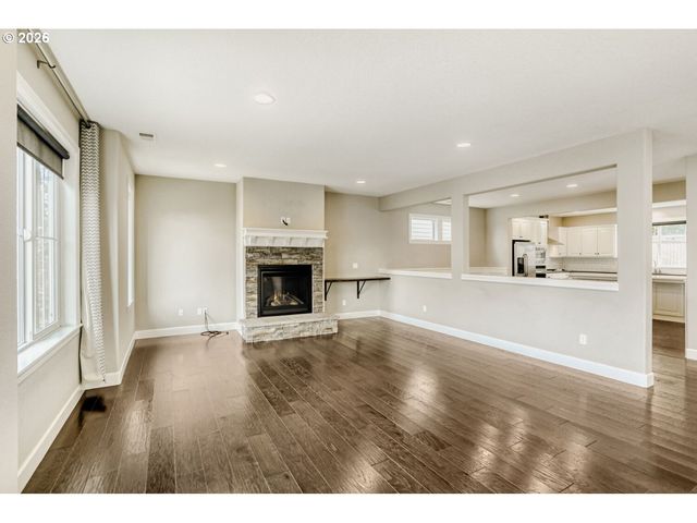 2162 SATTER St, West Linn, OR 97068