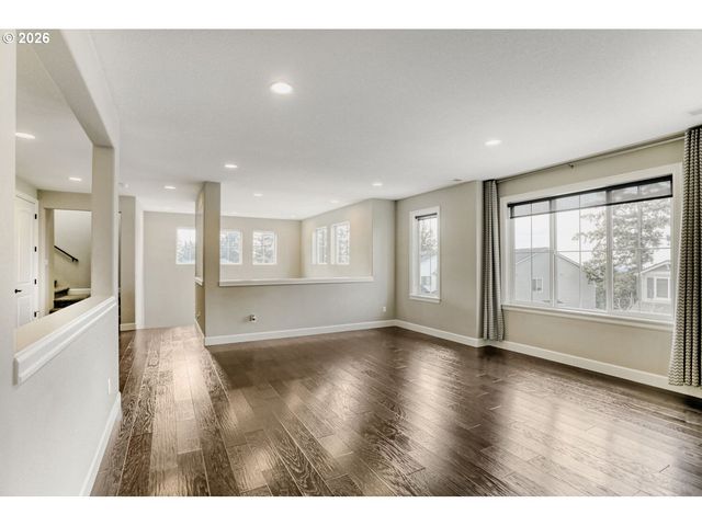 2162 SATTER St, West Linn, OR 97068