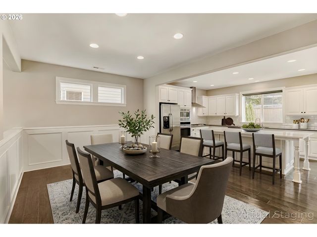 2162 SATTER St, West Linn, OR 97068