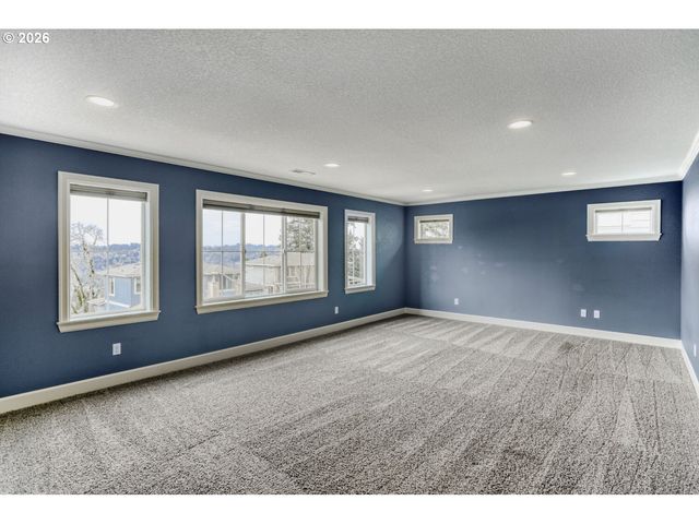 2162 SATTER St, West Linn, OR 97068