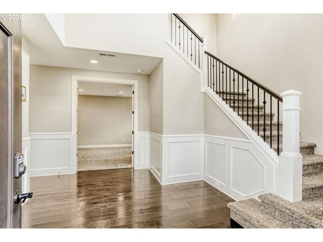 2162 SATTER St, West Linn, OR 97068