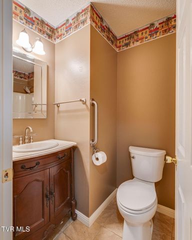 224 Chickasaw Circle, Church Hill, TN 37642