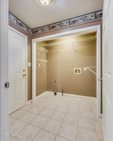 224 Chickasaw Circle, Church Hill, TN 37642