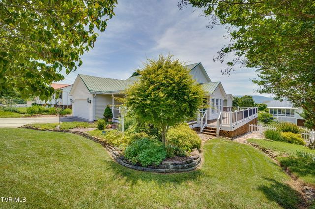224 Chickasaw Circle, Church Hill, TN 37642