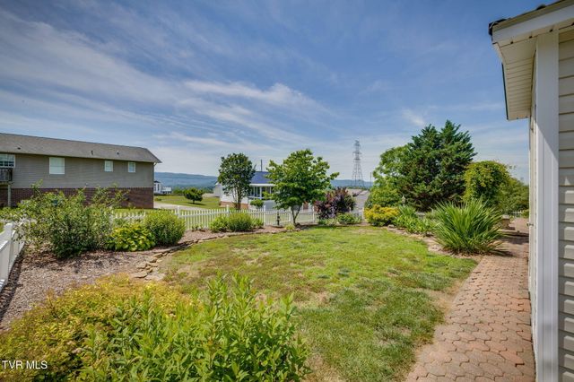 224 Chickasaw Circle, Church Hill, TN 37642