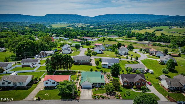 224 Chickasaw Circle, Church Hill, TN 37642