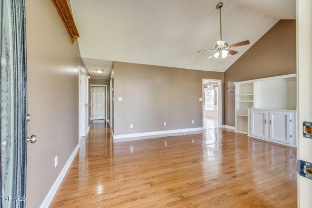 224 Chickasaw Circle, Church Hill, TN 37642
