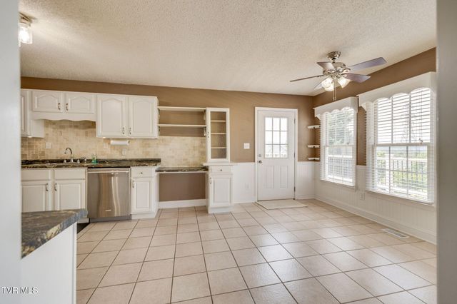 224 Chickasaw Circle, Church Hill, TN 37642