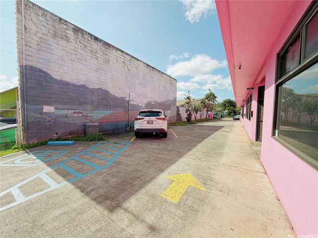71 S Kamehameha Highway B, Wahiawa, HI 96786