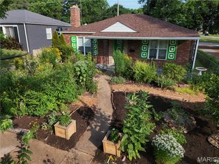 1039 Raisher Drive, St Louis, MO 63130