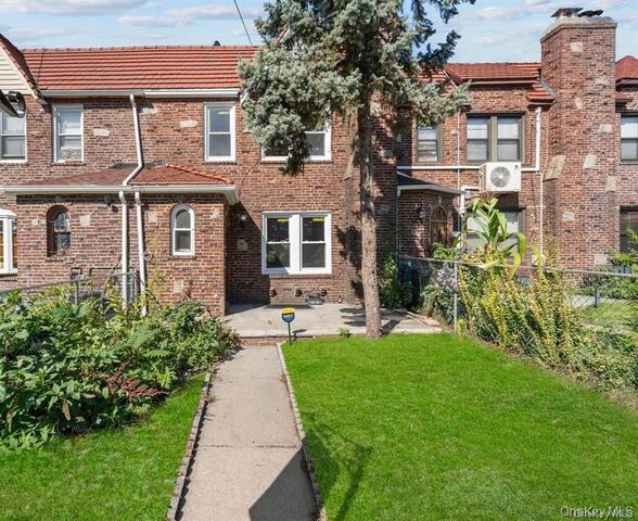 116-16 217th Street, Cambria Heights, NY 11411